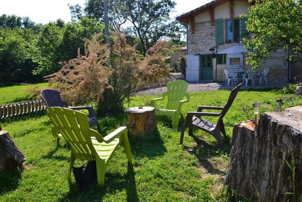 Couanac Gite Familial A La Campagne Avec Piscine Cayriech Экстерьер фото
